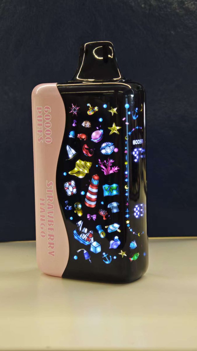 VapeSourci37437's tweet image. 定番のいちご×マンゴー🍓🥭
手に取っただけでいちごキャンディみたいな甘い香り。
吸い始めは煙が軽く、いちごとマンゴーがふわっと広がる感じ。
後味はマンゴーの余韻とほんのりミルクの甘さで、すっきりした印象です。
#vape #VAPE #電子タバコ #remit #REMIT