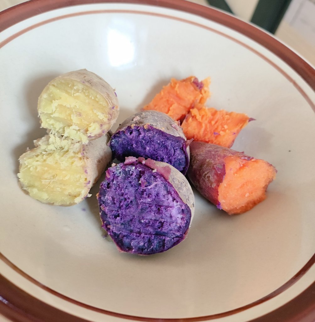 ❧𐓣ᵢα tweet media