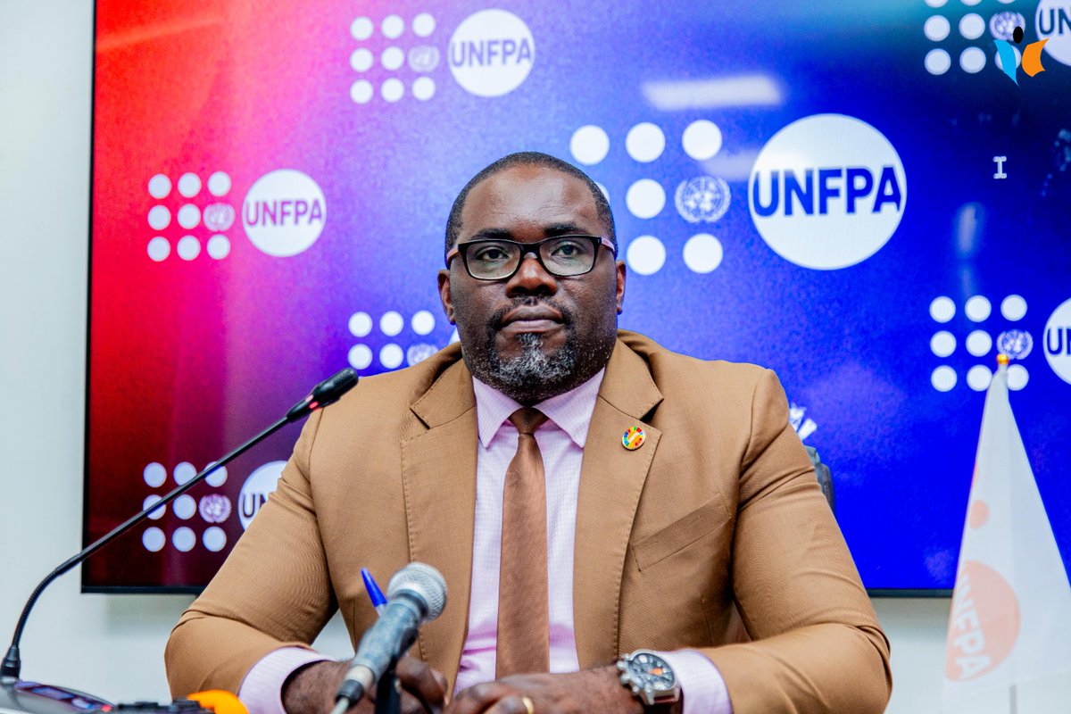 MagazineJimbere's tweet image. 🔴🔵 Trois ans et demi après à la tête de l'@UNFPABurundi, @jelidje sort par la grande porte...

🔰 De l'autonomisation des #jeunes à la réduction de la mortalité infantile, en passant par la #SSR et la lutte contre les #VBG, le patron sortant laisse une empreinte indélébile au