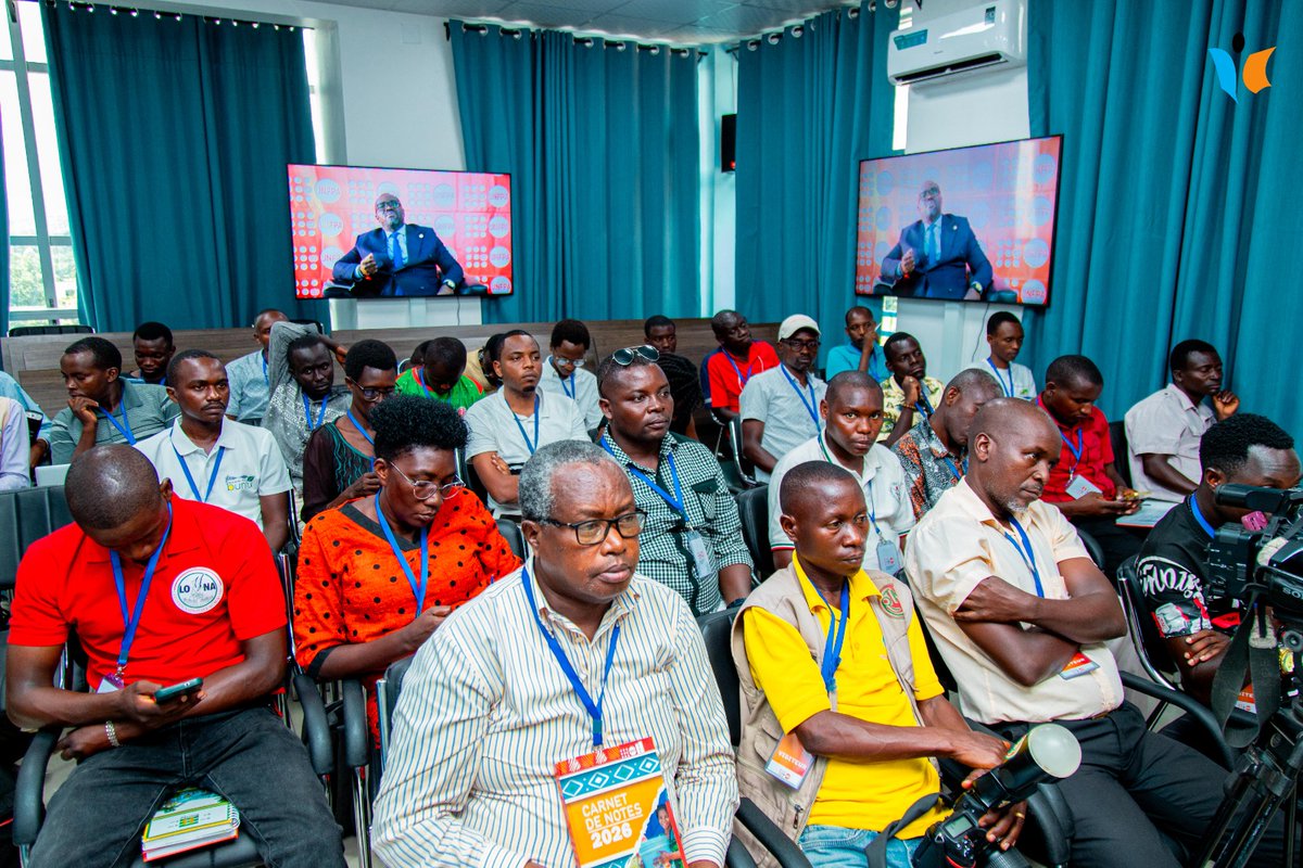 MagazineJimbere's tweet image. 🔴🔵 Trois ans et demi après à la tête de l'@UNFPABurundi, @jelidje sort par la grande porte...

🔰 De l'autonomisation des #jeunes à la réduction de la mortalité infantile, en passant par la #SSR et la lutte contre les #VBG, le patron sortant laisse une empreinte indélébile au