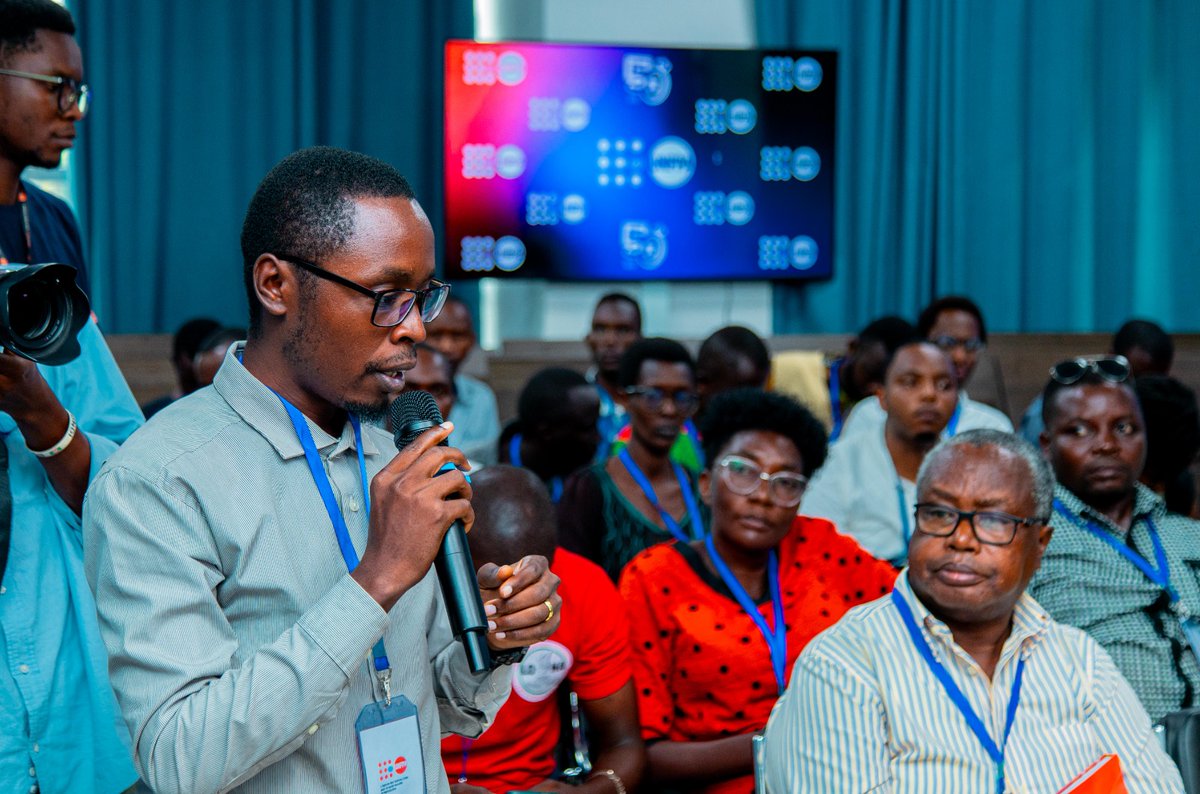 MagazineJimbere's tweet image. 🔴🔵 Trois ans et demi après à la tête de l'@UNFPABurundi, @jelidje sort par la grande porte...

🔰 De l'autonomisation des #jeunes à la réduction de la mortalité infantile, en passant par la #SSR et la lutte contre les #VBG, le patron sortant laisse une empreinte indélébile au