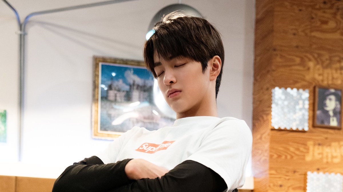 asha ✮ tweet media