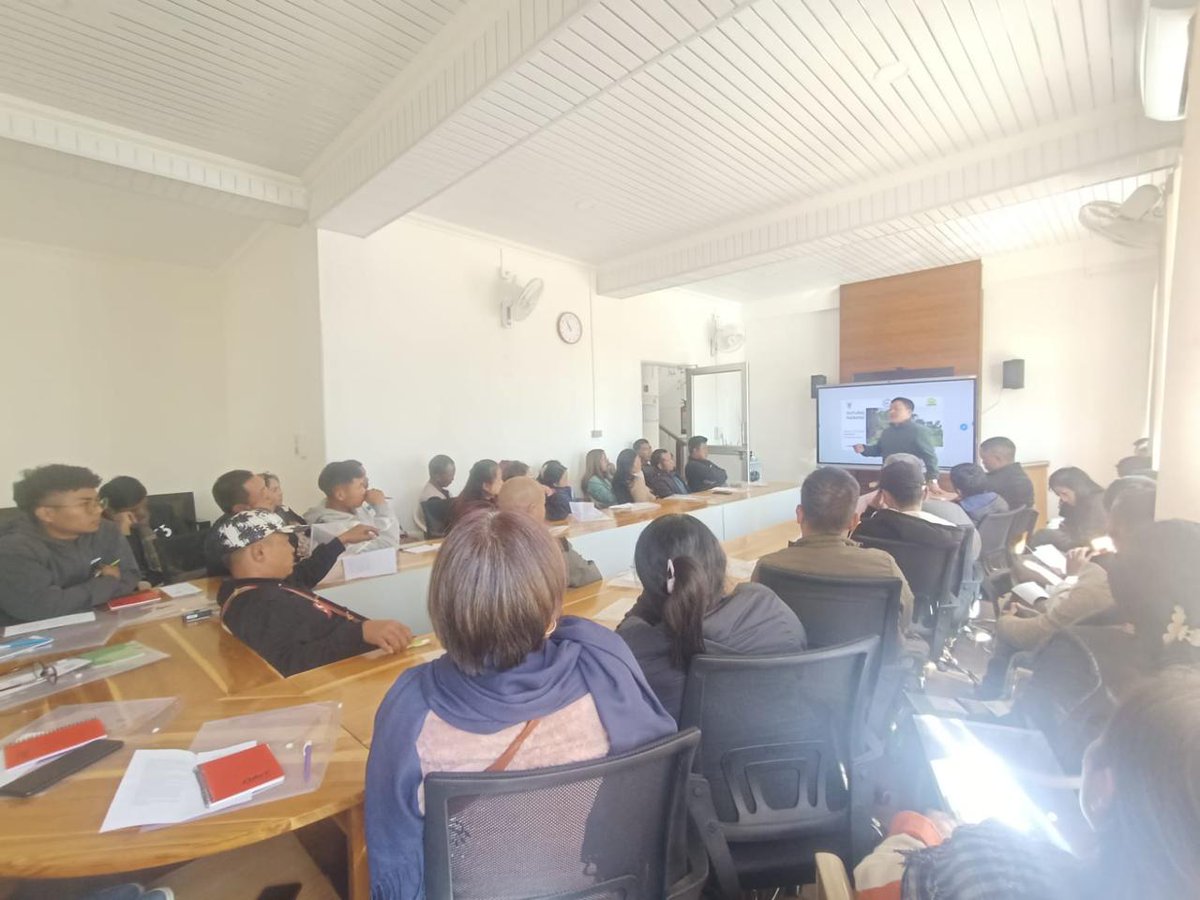 KvkLunglei's tweet image. The "Balanced Use of Fertilizers" campaign continued today, April 26, 2026. Dr. Timothy Lalrinfela, SMS (Soil Science) at KVK Lunglei District, Hnahthial, conducted a training session for the gathered farmers. The day's programme was concluded successfully. 
 #ICAR
 #atari