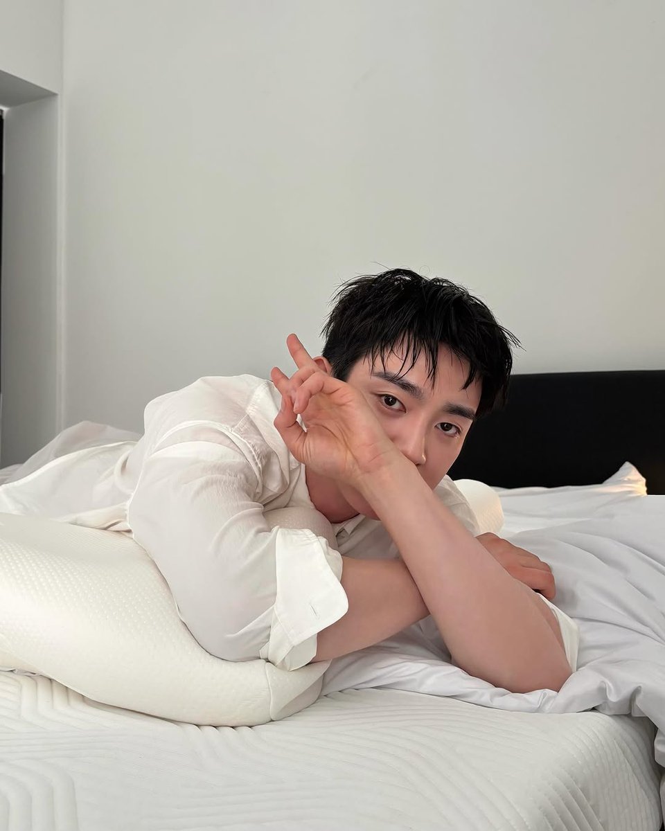 สู้กันนะครับทีมโหวตทุกคน 
m.entertain.naver.com/poll/polling?i…
#JINYOUNG