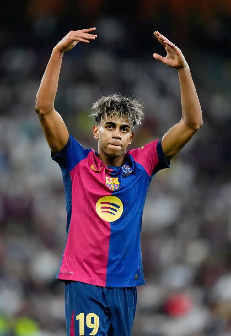 AccessLamine's tweet photo. At just 18, he’s already shining for  and Spain b breaking records winning trophies and playing with a maturity far beyond his age.

Elite dribbling incredible vision and that deadly left foot  he doesn’t just play he creates controls and decides games.

Even with this recent setback one thing is clear this is only the beginning.

Get well soon, Lamine. The world is watching