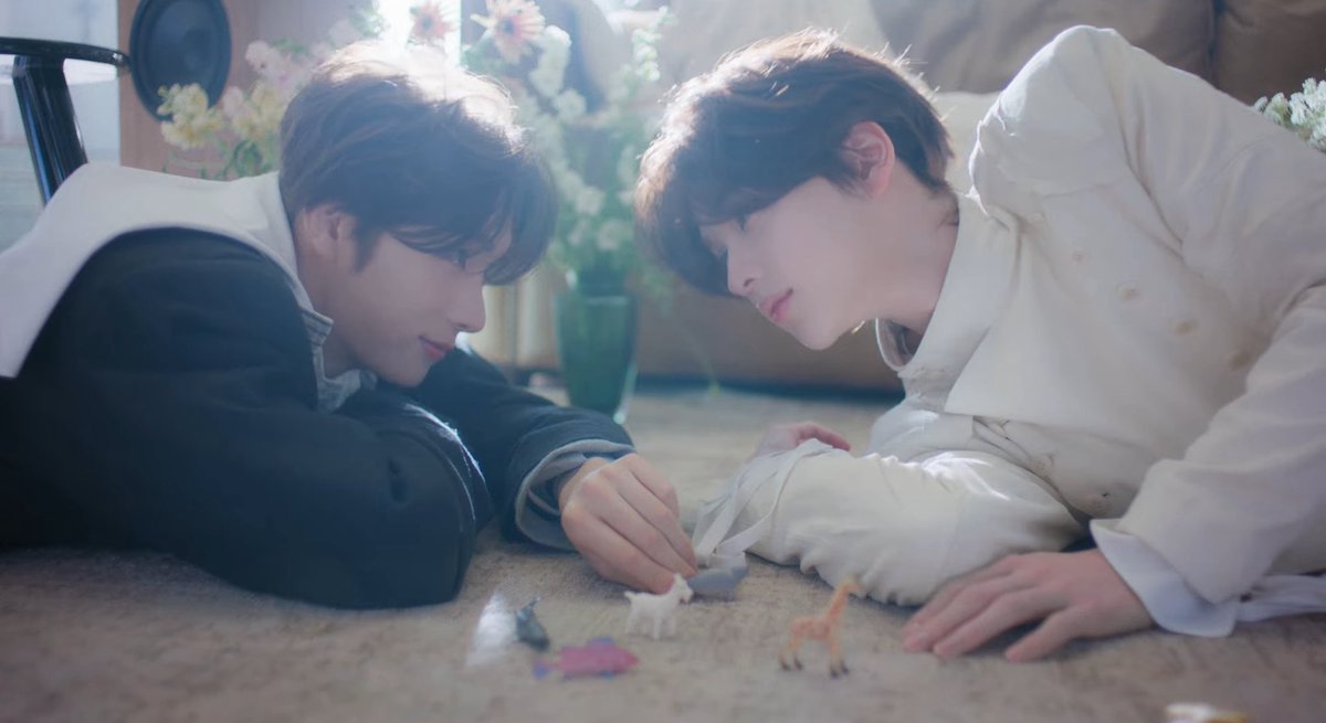 𝒅𝒂𝒘𝒏𝒚🍓🧼 ˢʰⁱⁿʸᵘ tweet media