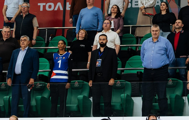 BanchevIvailo's tweet photo. The President of the 🇧🇬🏐 Bulgarian Volleyball Federation Lyubo Ganev was a special guest at the 3 bronze medal match Lokomotiv - Zenit (St. Petersburg) in Novosibirsk!
@mnikolow1#volleyballbulgaria #nikolov #simeonnikolov #moninikolov #moninikolov #Moni 
@EwaMac1
@Volleyball_it https://t.co/yvMRncH9oo