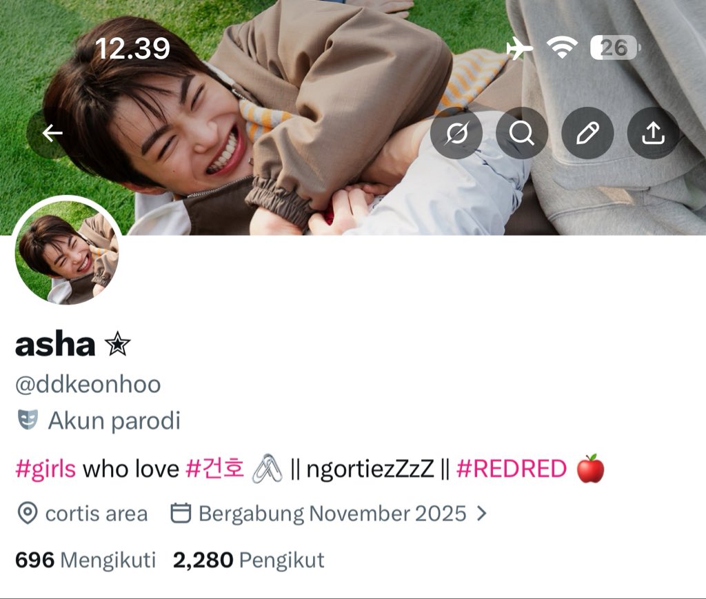 ddkeonhoo's tweet image. #welcome my happy virus 😭🥹🤍🤏🏻