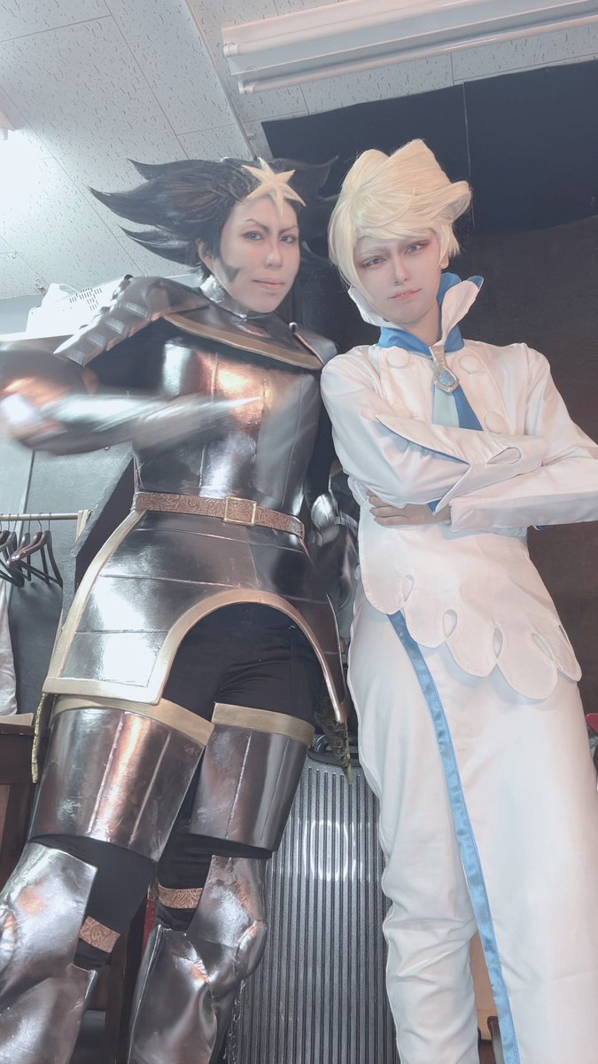 朝上げた写真のガンピさんが可哀想だったのでちゃんとした自撮り写真も置いておきます。
鎧本気で綺麗すぎるスゴイ…
腕がしんそくしていて可愛いですね🫶