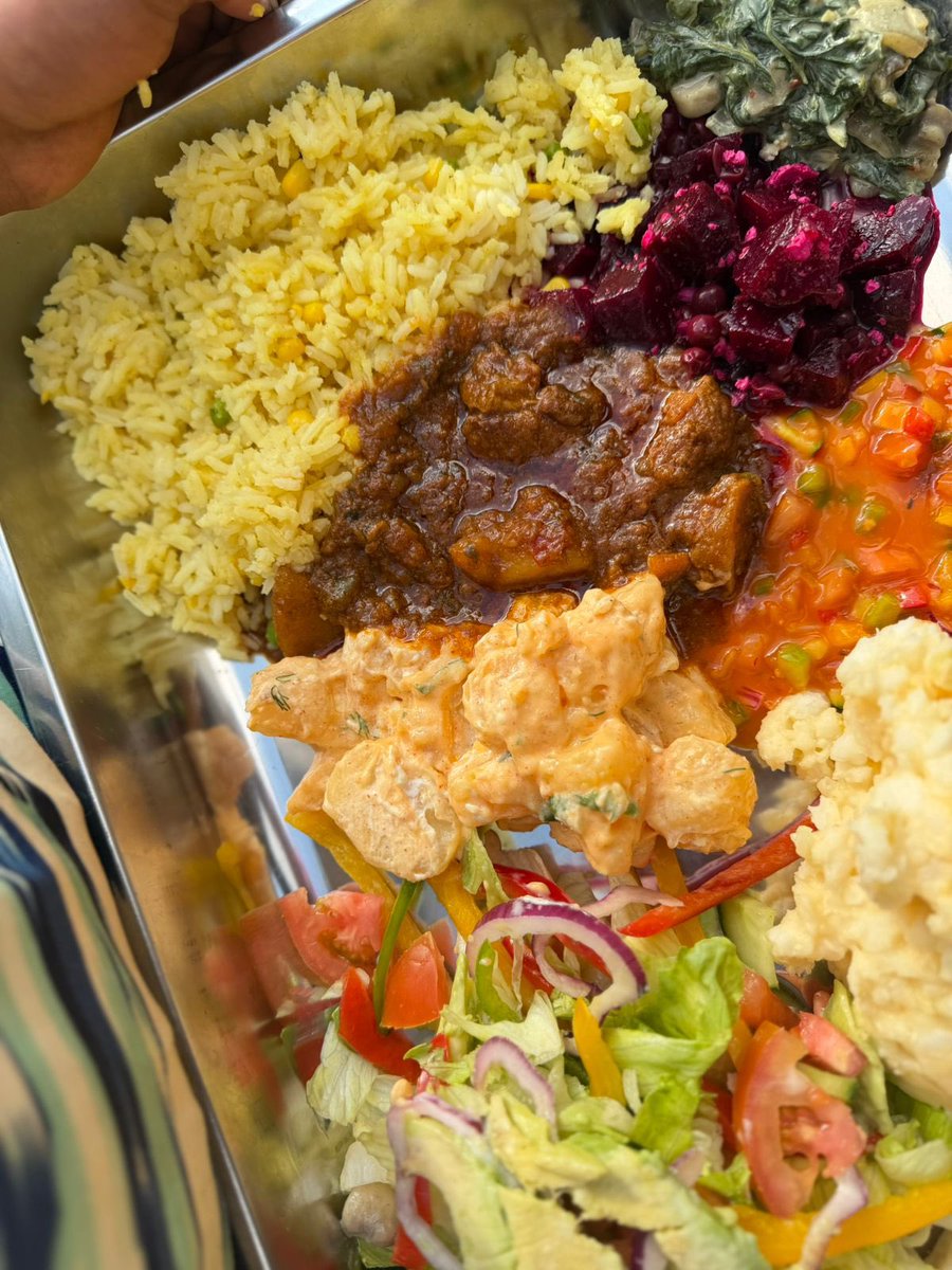 LescoCaterers's tweet image. For all your catering requirements 

☎️0678276301

#vosloorus #catering #viral