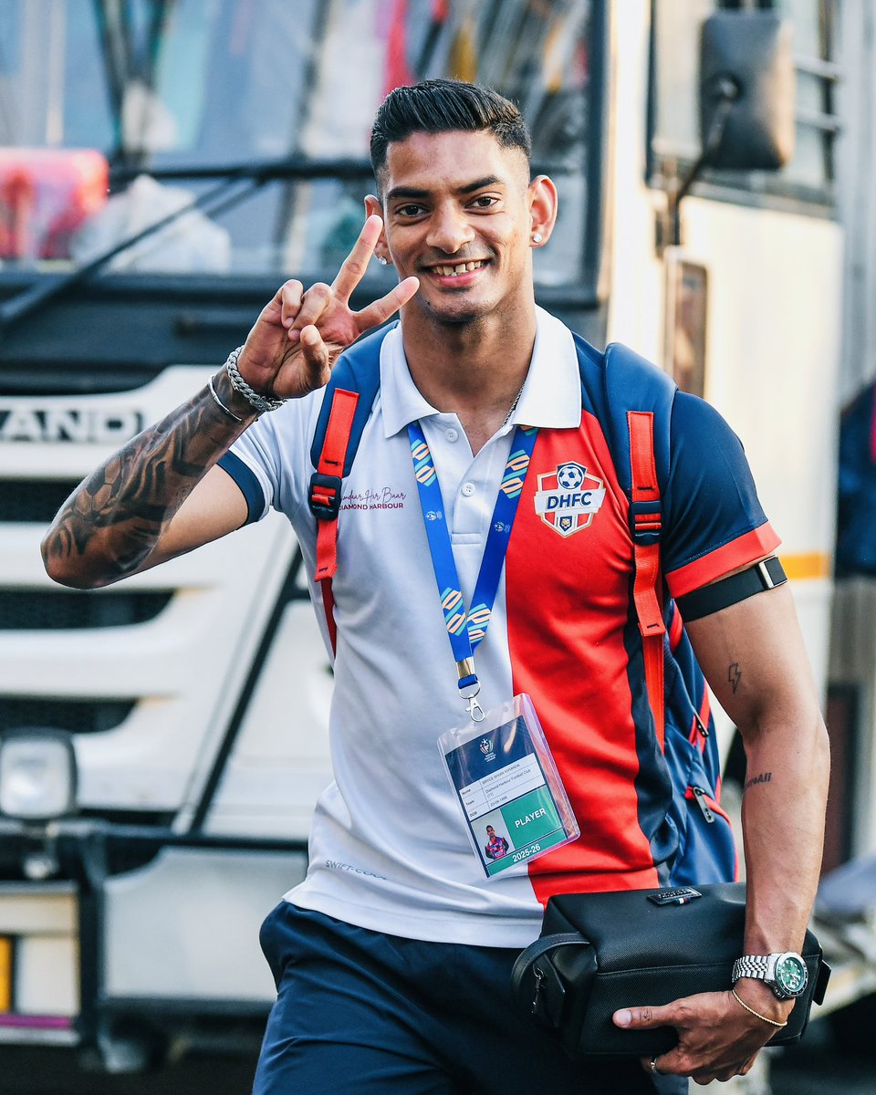 brycemiranda23's tweet image. Championship round,First win secured. 4 more games to go we’re not done yet⚡️💪🏻
#GodAboveAll🙏🏻 
.
#IndianFootball #DHFC #IndianFootballLeague