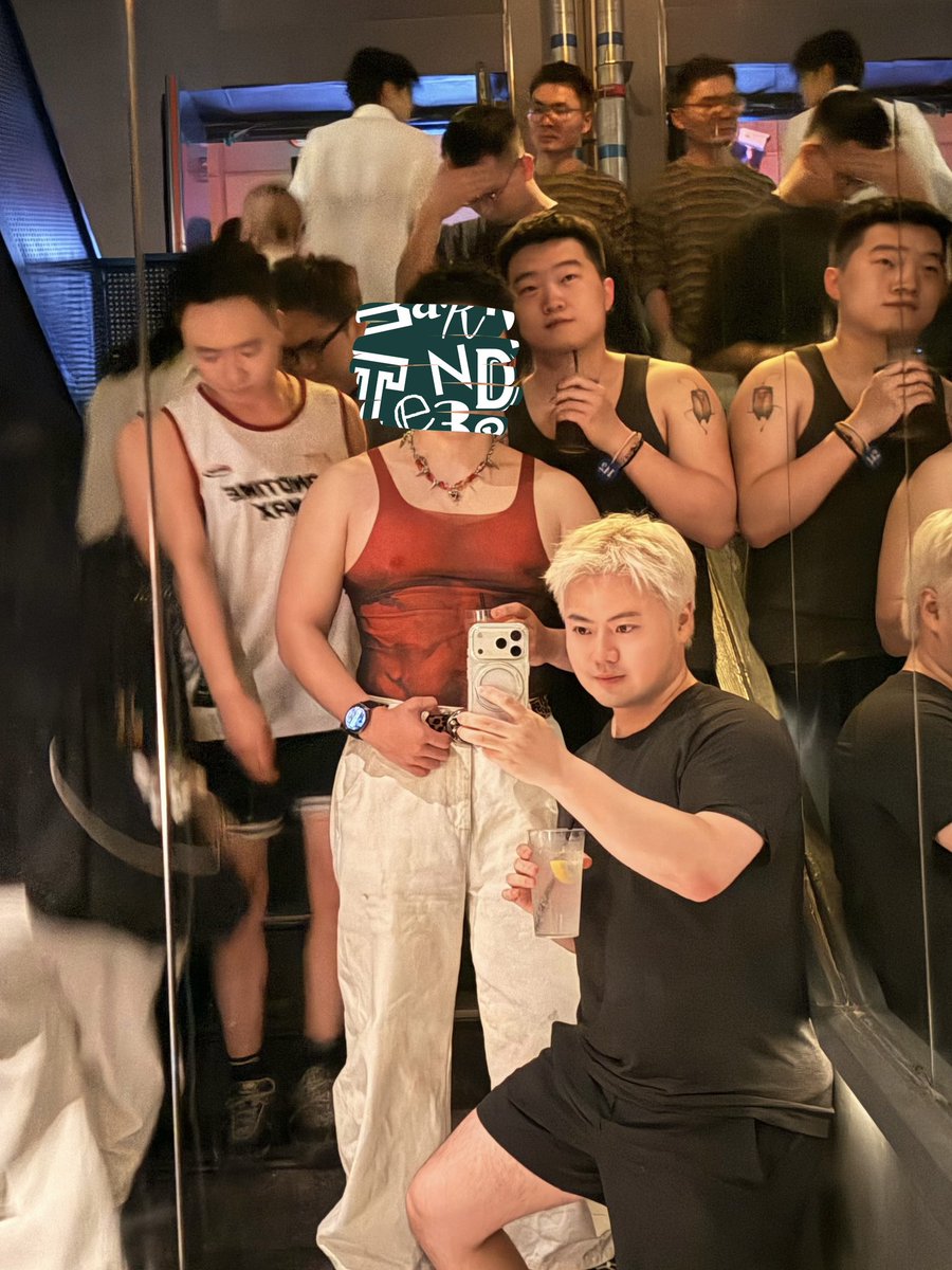 🍑毛毛胸肉壮小熊🐼 · 北京 tweet media