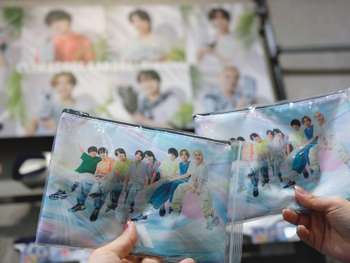 timemimimi333's tweet image. エアマックスココ持ってるしな～って言いながら店頭の周杜くん見て迷わず周杜くん着用カラー購入～😍チョロオタ💛
ポーチ可愛いすぎる🥹💛💛
#ABCマート #adidas #CLIMACOOL
#猪俣周杜 #クライマクール #timelesz