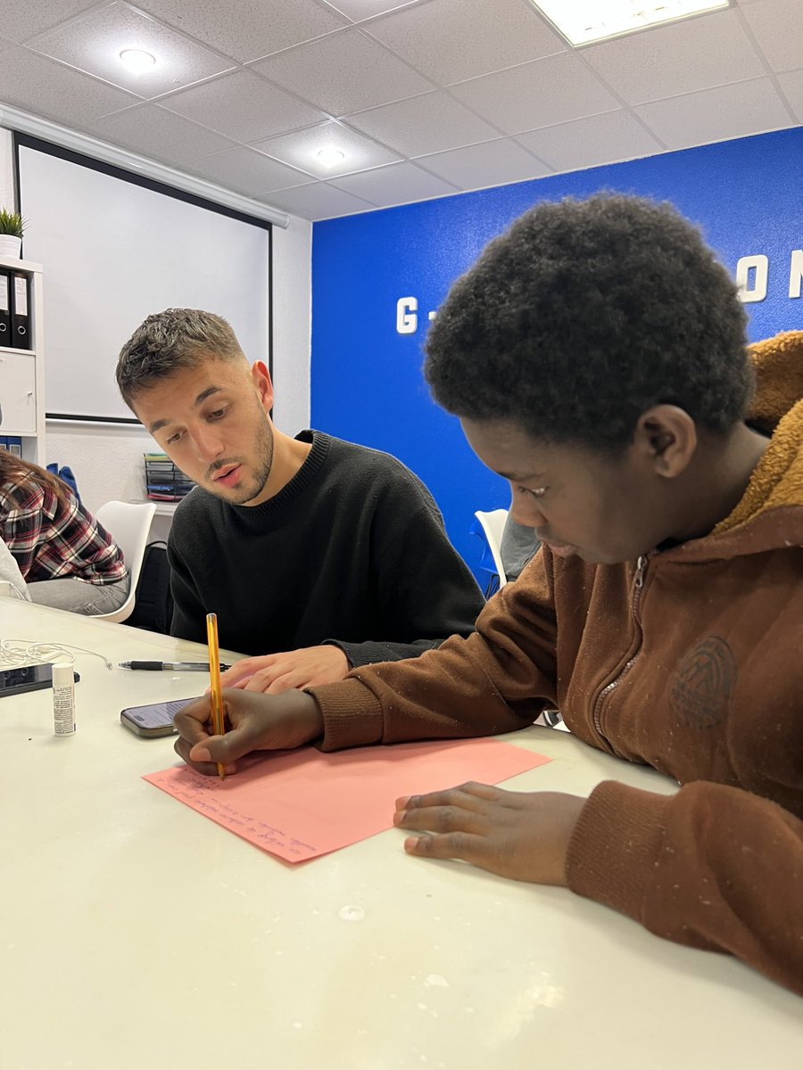GADDICTIONfr's tweet image. 🐣 Notre #Séminaire de #Pâques bat son plein. 

Un moment fort, rythmé par le partage, l’apprentissage et la cohésion.

🙌 Les échanges sont vrais, l’énergie est là, et chacun s’investit pleinement pour avancer ensemble.