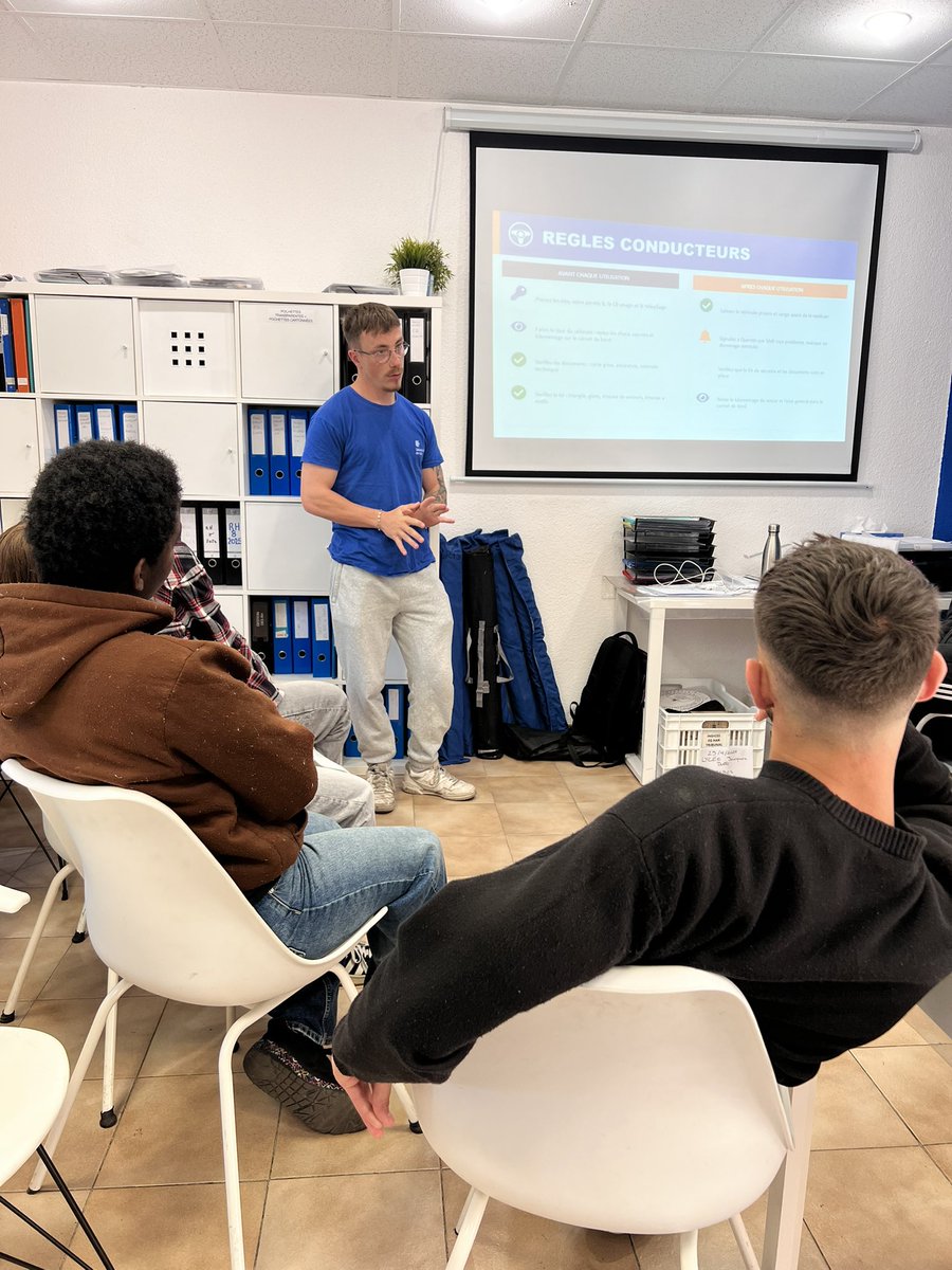 GADDICTIONfr's tweet image. 🐣 Notre #Séminaire de #Pâques bat son plein. 

Un moment fort, rythmé par le partage, l’apprentissage et la cohésion.

🙌 Les échanges sont vrais, l’énergie est là, et chacun s’investit pleinement pour avancer ensemble.