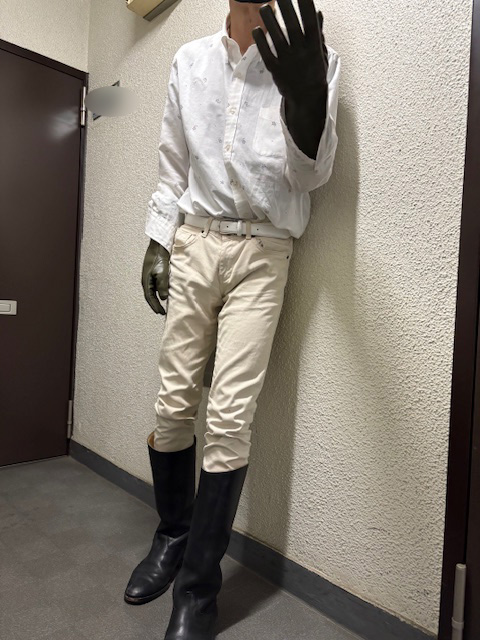I2B2ht's tweet photo. オリーブ色の革長手袋をゲットしました。 https://t.co/98votNO4K2
