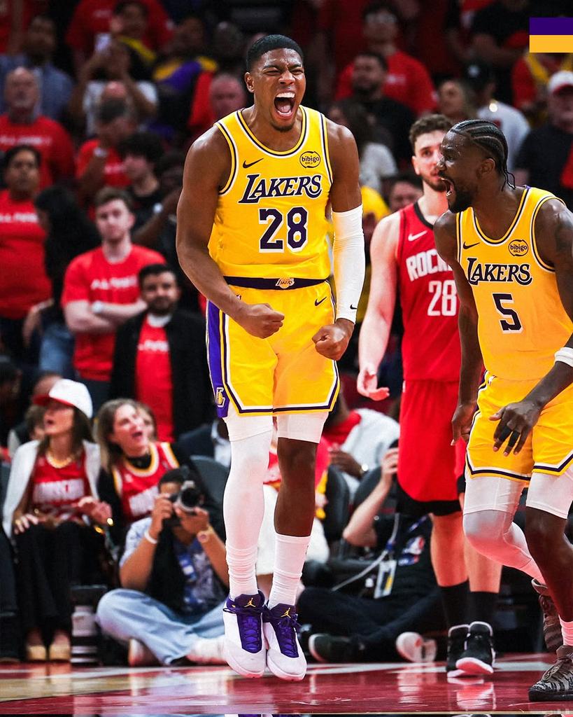 ハチレブ tweet media