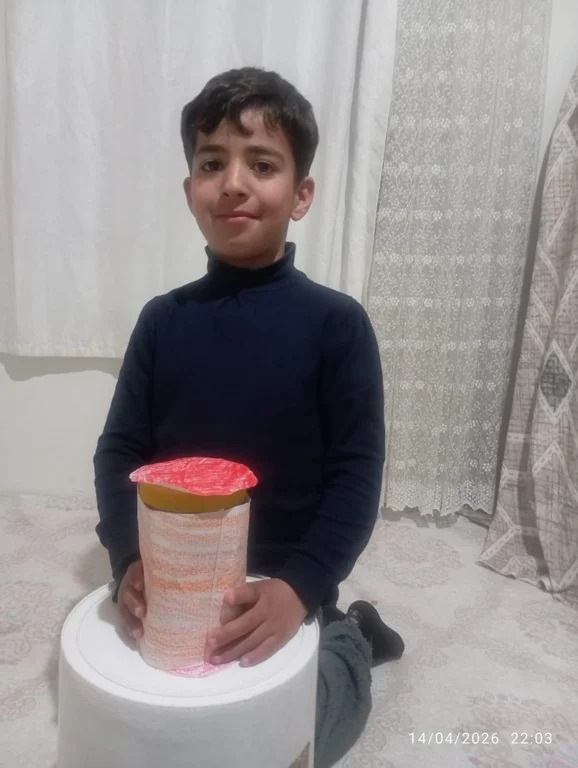 arti_gazete's tweet photo. Hakkari'de 8 yaşındaki çocuk kayıp

Arama çalışmaları 2. gününde 

https://t.co/IIQ8xGotkL https://t.co/7O6xlhAQi8