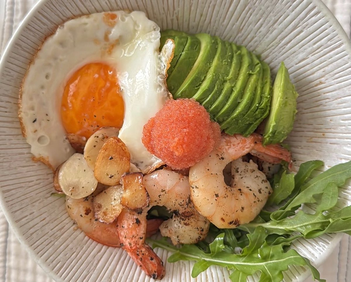 𝑖𝑛𝑔 tweet media