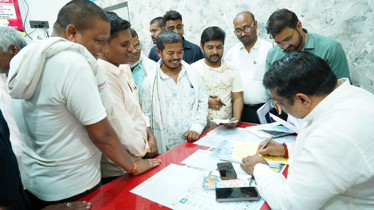 Gajendra Yadav tweet media