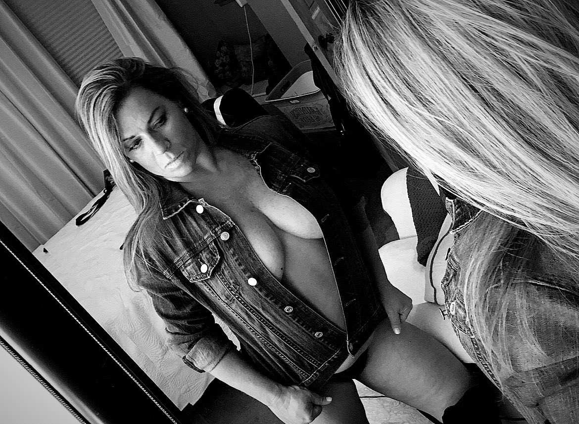 AthenaWest25 tweet media