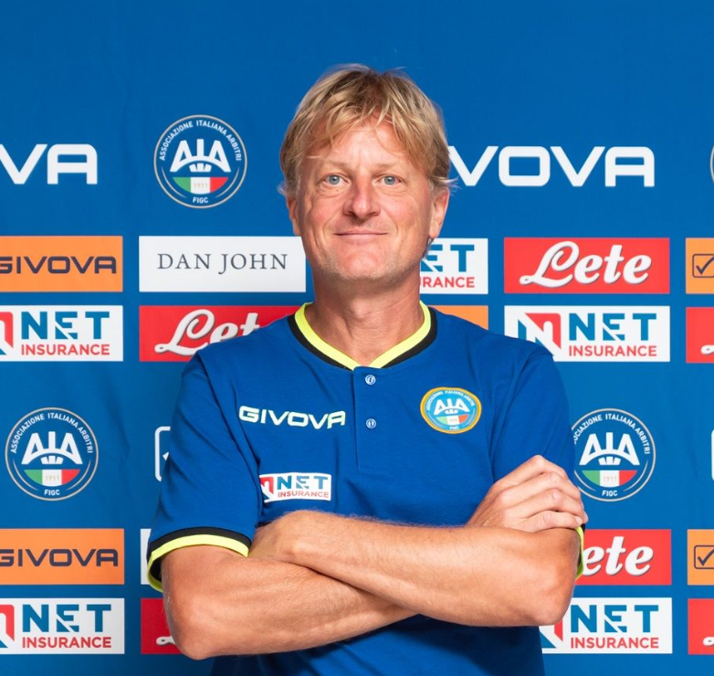 capuanogio's tweet image. Dino #Tommasi subentra nelle funzioni di Gianluca Rocchi in qualità di Responsabile della CAN (Commissione Arbitri Nazionale di Serie A e B). 

La decisione è stata formalizzata dal Comitato Nazionale AIA riunitosi questo pomeriggio.

"Una scelta legata alla continuità del lavoro