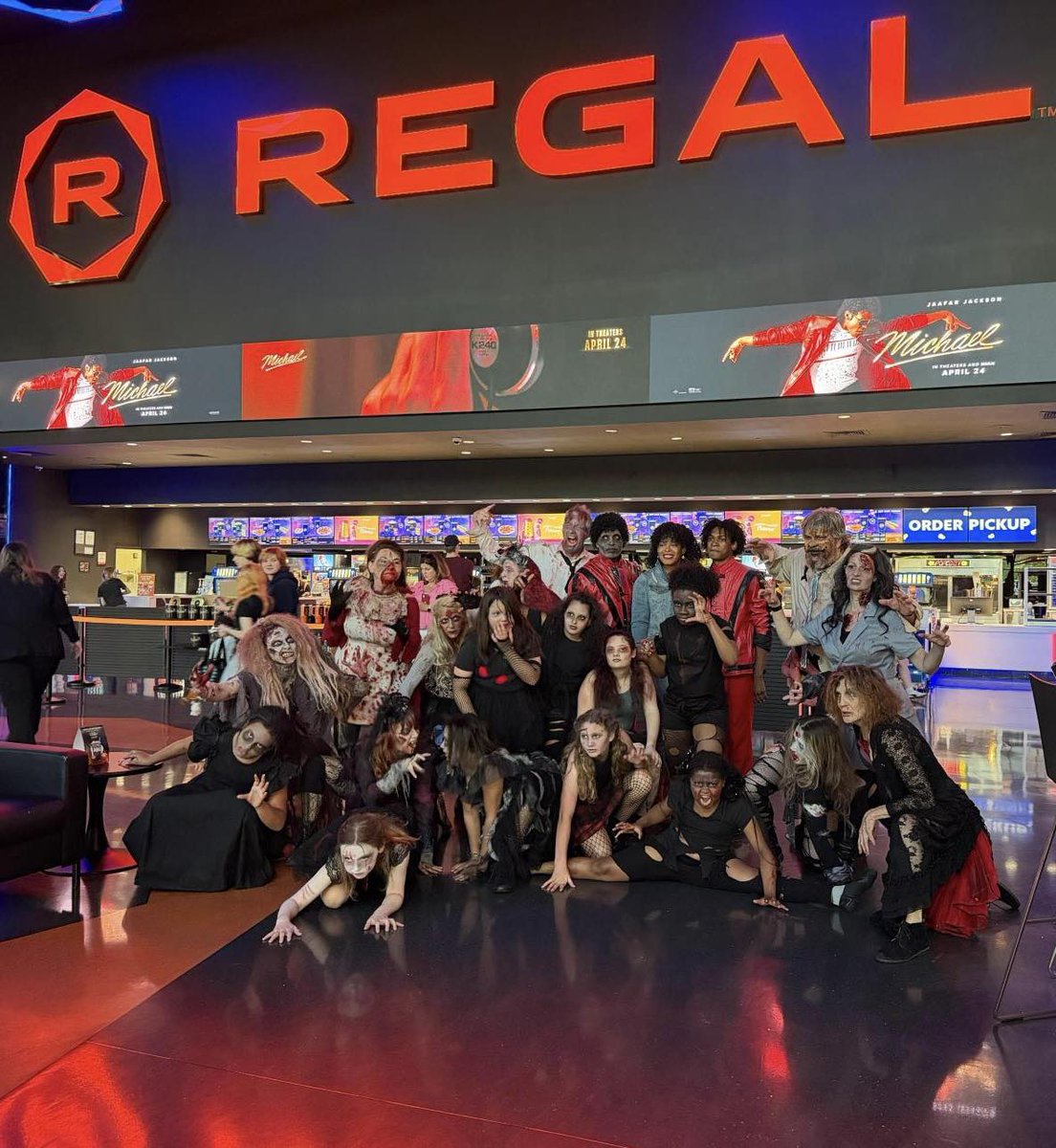 HD MOVIE SOURCE tweet media