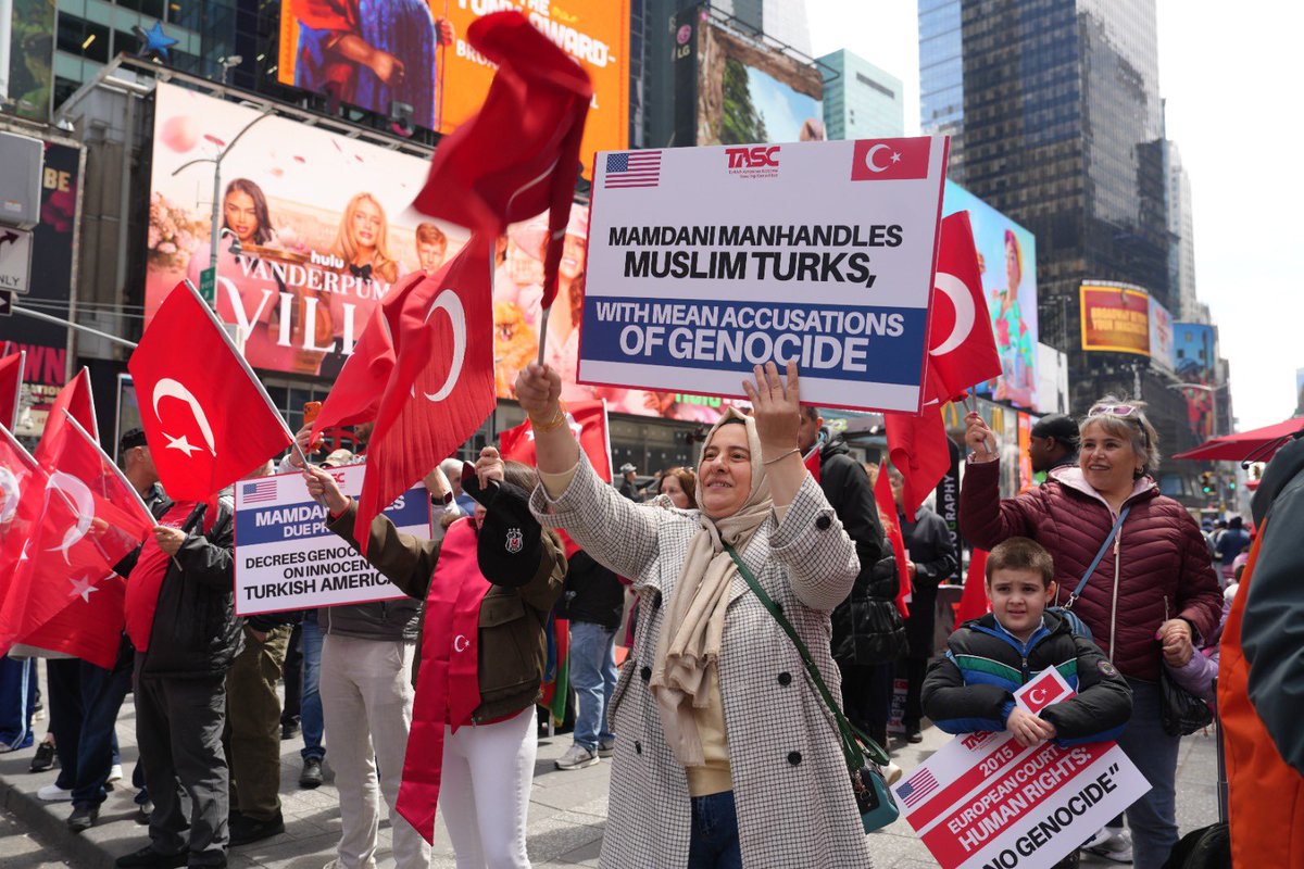 ourtasc's tweet photo. Against the so-called Armenian genocide claims, we stood united in Times Square. We respectfully commemorate the defenseless and innocent Turks who were brutally massacred by Armenians during the events of 1915. https://t.co/MhyRnbg7Ym