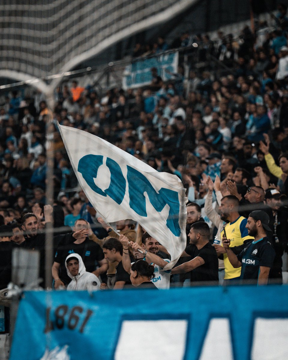 𝗠𝗲𝗿𝗰𝗶 𝗽𝗼𝘂𝗿 𝘃𝗼𝘁𝗿𝗲 𝘀𝗼𝘂𝘁𝗶𝗲𝗻 💙

Votre passion et votre ferveur sont toujours au rendez-vous !