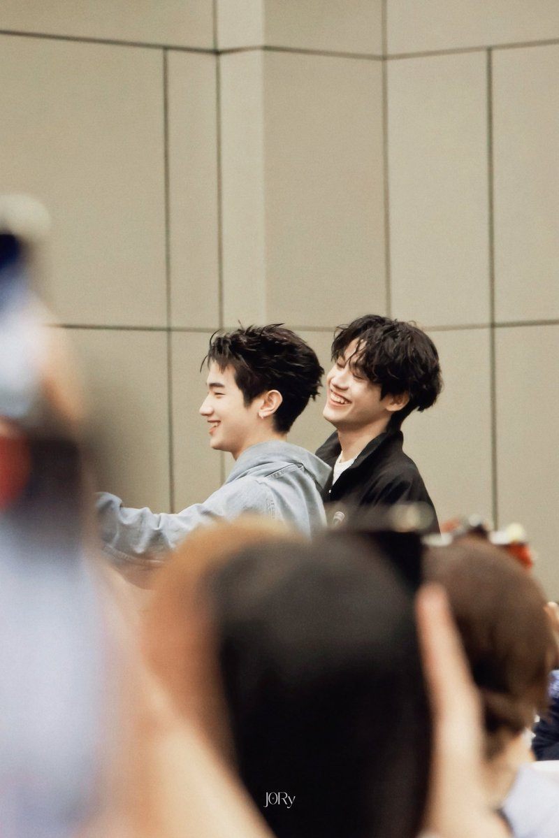 486 วันแหนะ เวลาผ่านไปไวมากกกก 🥺
แต่ความรักของ ภภ. เติบโตไปตามเวลาเหมือนกัน ภูมิใจที่ได้เป็น ภภ. ดีใจที่ได้รักม่อนโปรนะคับ 💙💚

<a href="/almondsleepp/">almondsleepalltime</a> <a href="/___progresss___/">___progresss___</a> 

1Y4M STILL FALLING FOR PSPW
#486วันภภรักม่อนโปรตลอดเลย