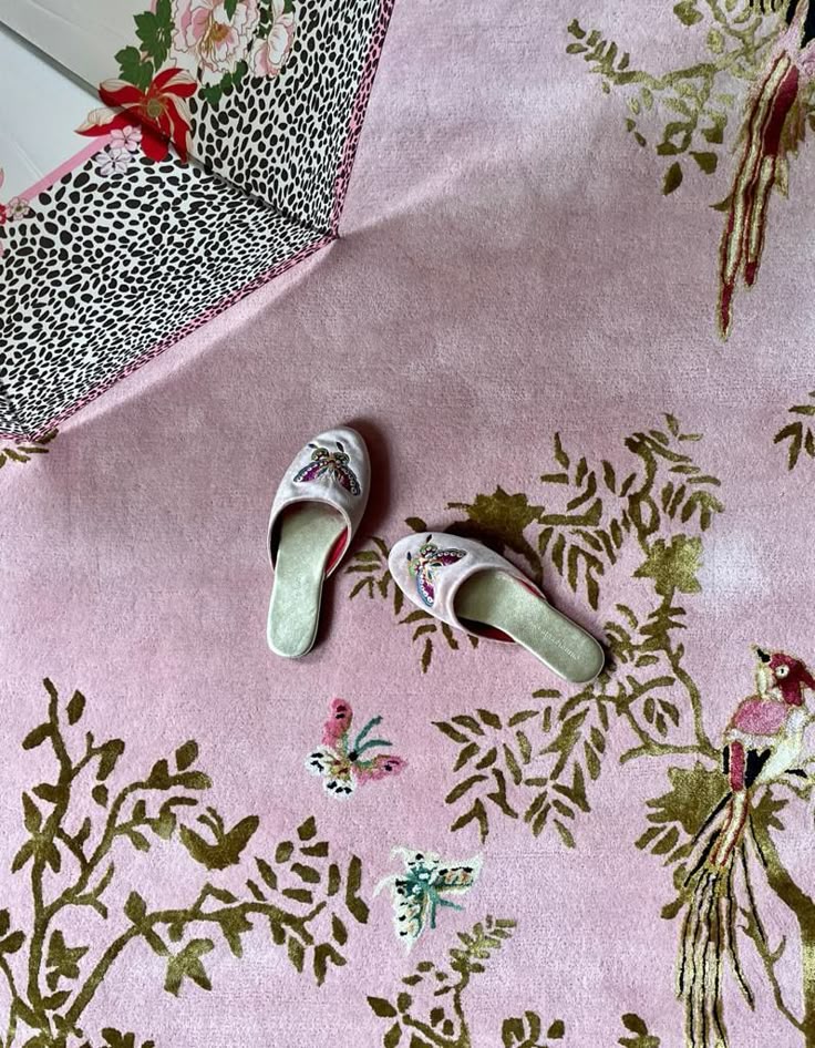 lostinsfictionn's tweet image. this is the pallette for my future home