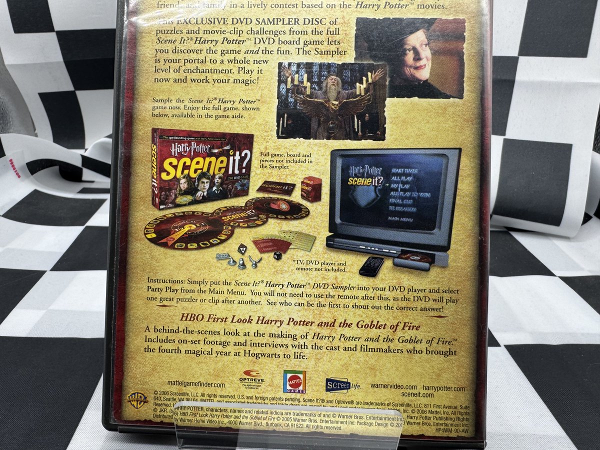 WilliamJGraham's tweet image. Check out Harry Potter Scene it? The DVD Game Sampler-2006 ebay.us/m/51IDlg #eBay via @eBay 
The Harry Potter Scene It? The DVD Game Sampler-2006 by Mattel is a family game that allows 2 players to enjoy the popular Scene It gameplay based on the Harry Potter movie series.