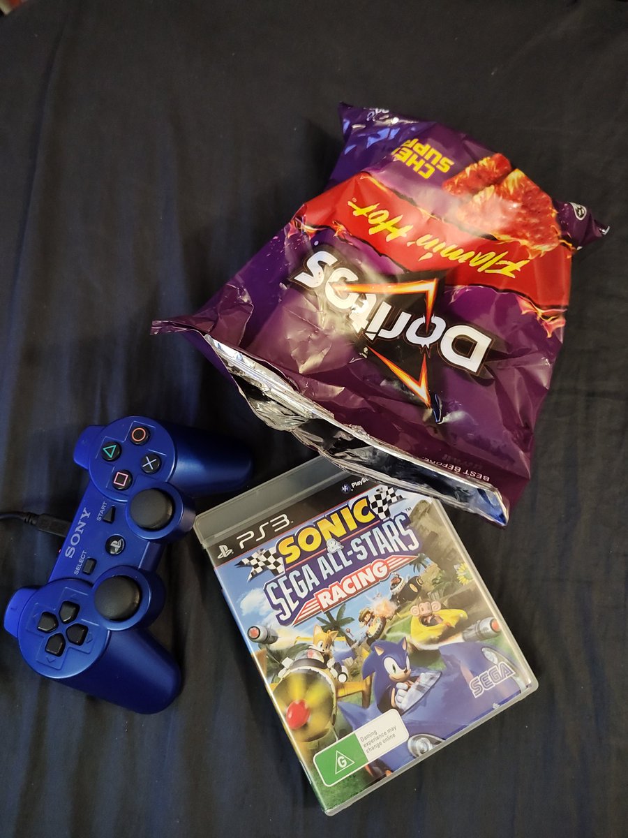 retronachi tweet media