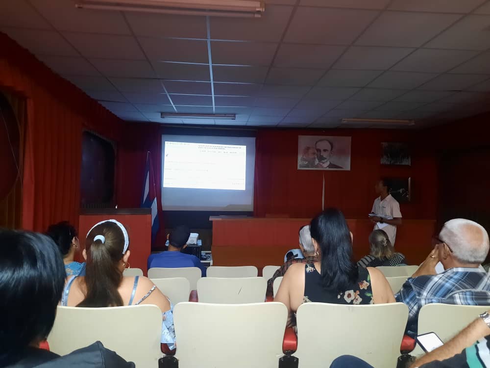 ArchivoJefedpto's tweet photo. Capacitación #Ley de Transparencia y Acceso a la Información Pública a Dirección Provincial de Salud de Pinar del Río, por el departamento de Gestión Documental #CitmaPinar #MemoriaHistórica . https://t.co/sSJ2rFdrWm