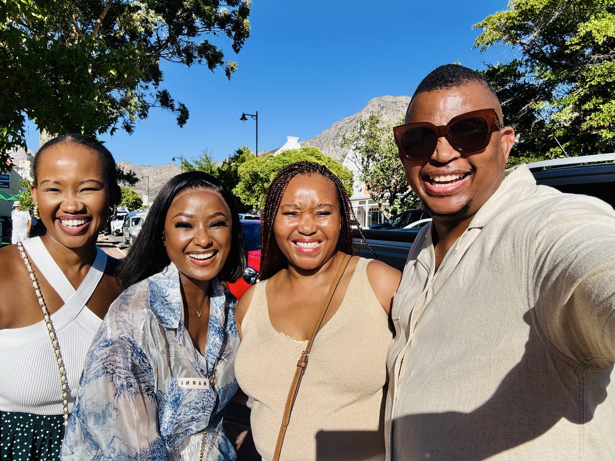 Lorato Tshenkeng tweet media