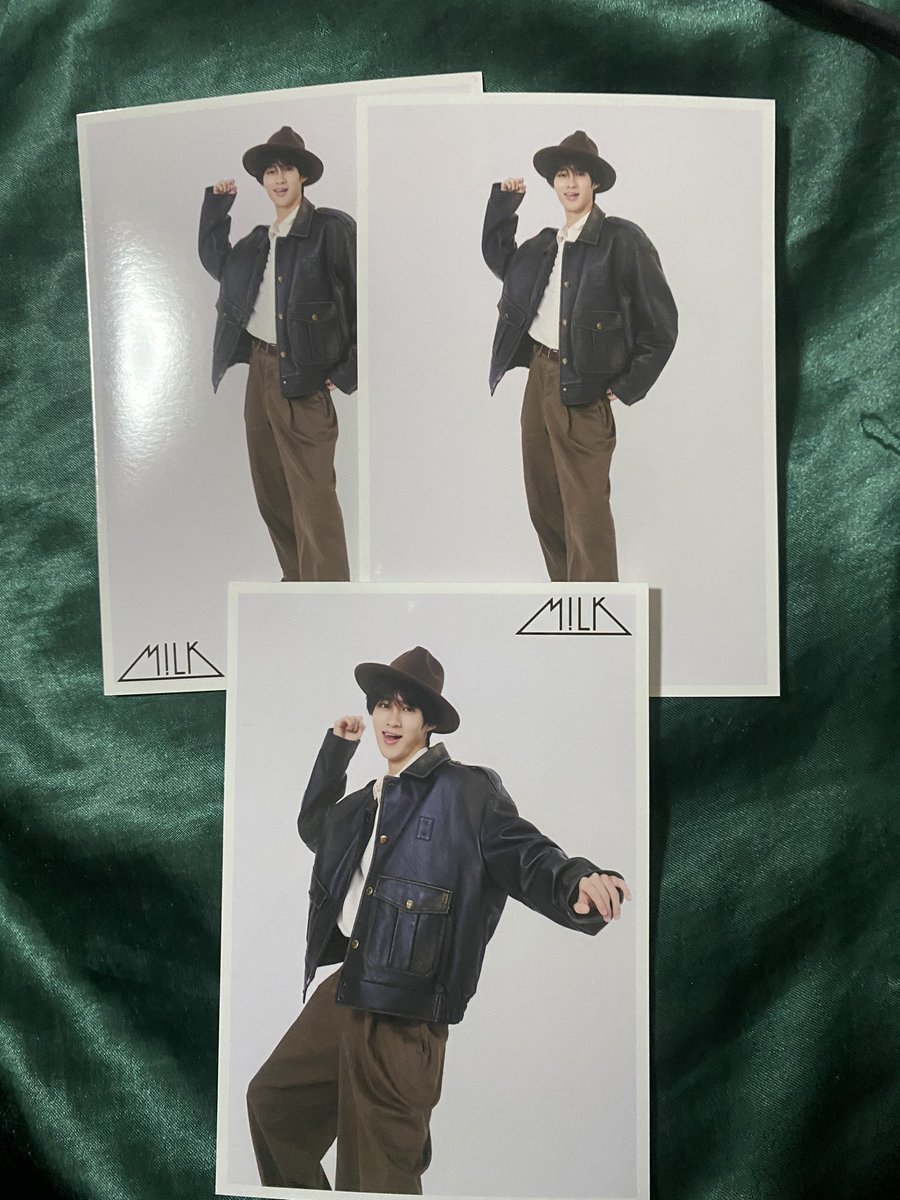 みろ tweet media