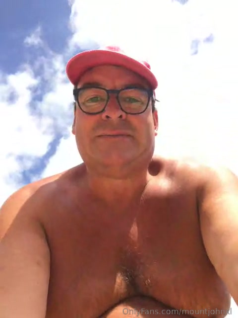 MountJohnXL tweet media