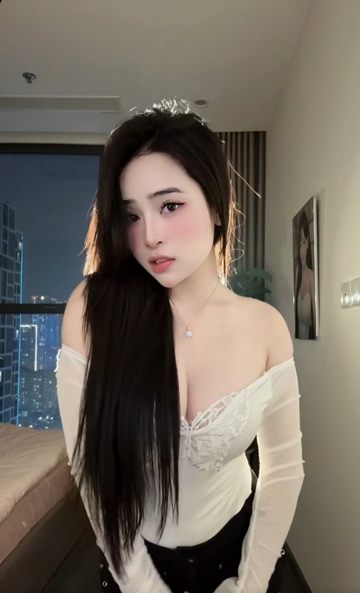 Alexandra Bush tweet media