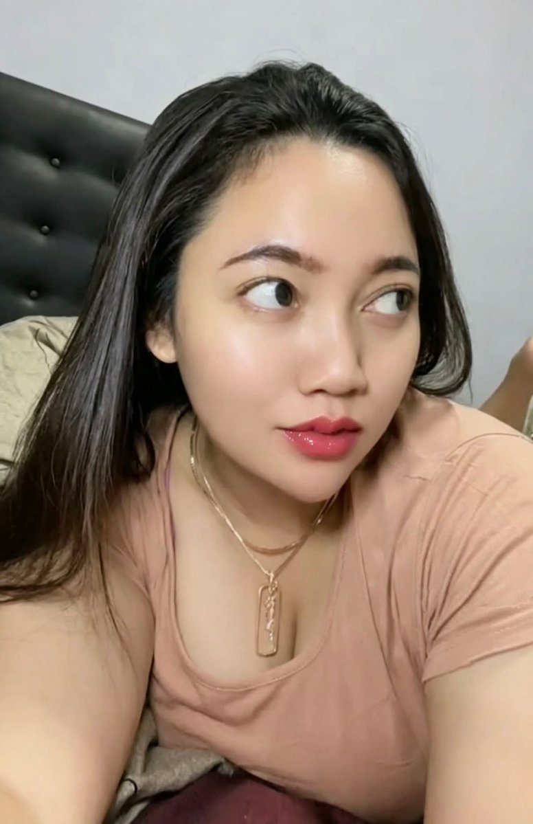 Mella Alisa tweet media