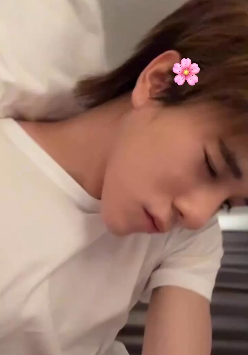 ยอร.com 🍌🕯️ wu era. tweet media