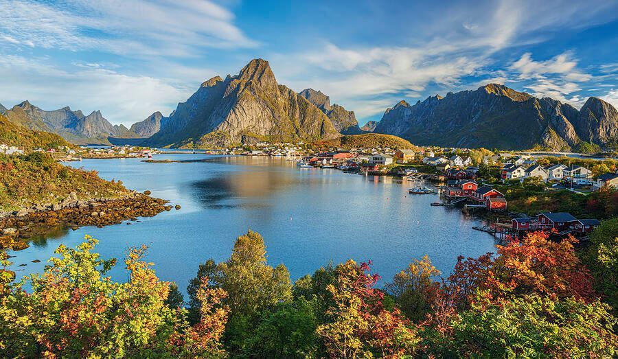 joancarroll's tweet image. Reine Lofoten Norway! buff.ly/3DDid0d  #lofoten #norway #landscape #landscapephotography #reine #mountains #fjord #giftideas #travel #artforsale @joancarroll