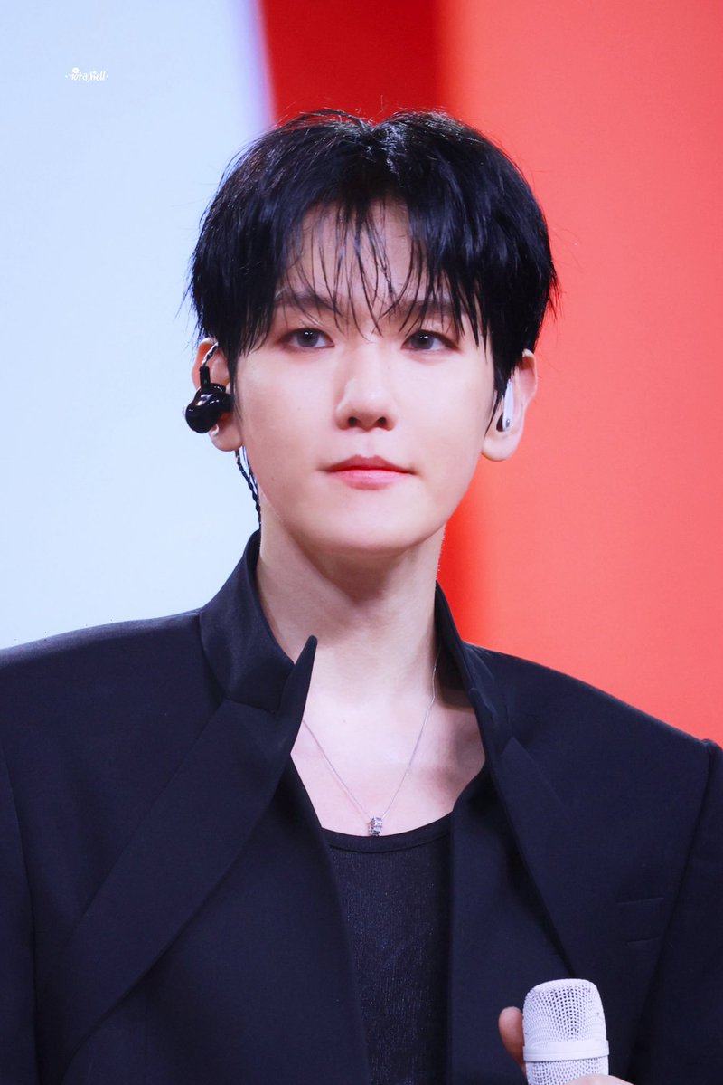 ·𝐧𝐨𝐭𝐚𝐬𝐡𝐞𝐥𝐥· tweet media