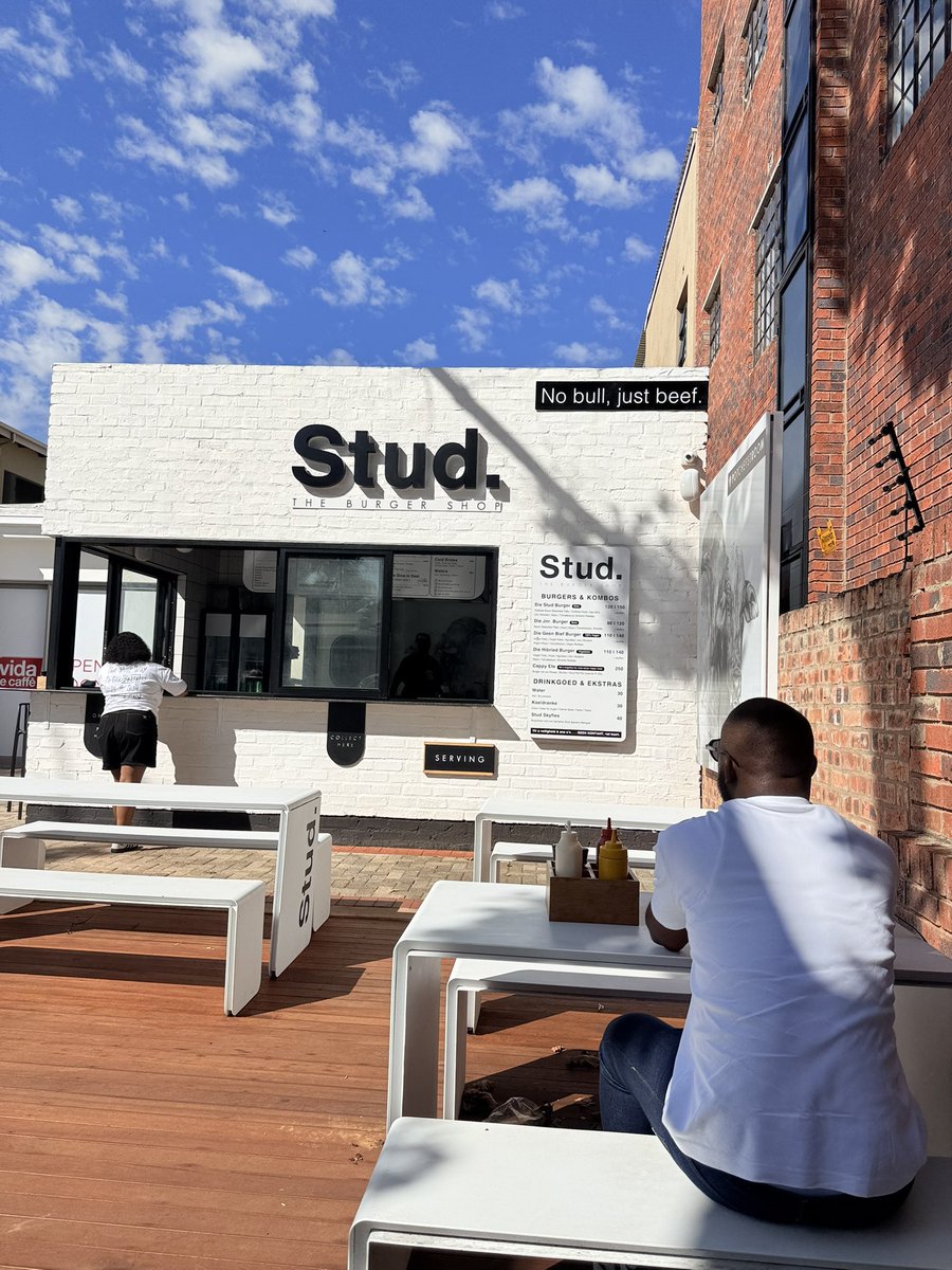 Ikanyeng tweet media