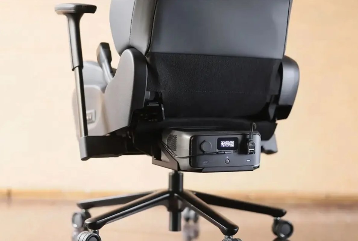 RODRIGORUFINO3K's tweet image. Toyota transforma seu design de poltrona para carros em #cadeiragamer de US$ 3.500

A Crown Seat Desk Chair da #Toyota tem até sistemas de resfriamento e de aquecimento

O assento em si é feito com espuma de alta densidade e revestido com couro veicular. A estrutura é
