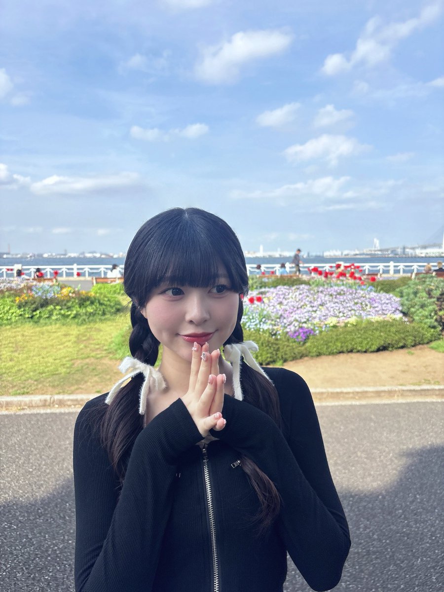 青島もも tweet media