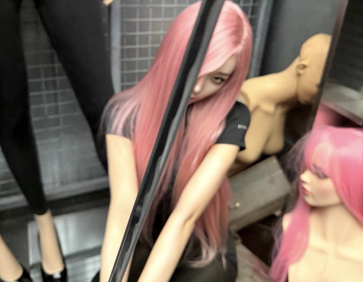 vivi ⋆˚࿔ tweet media