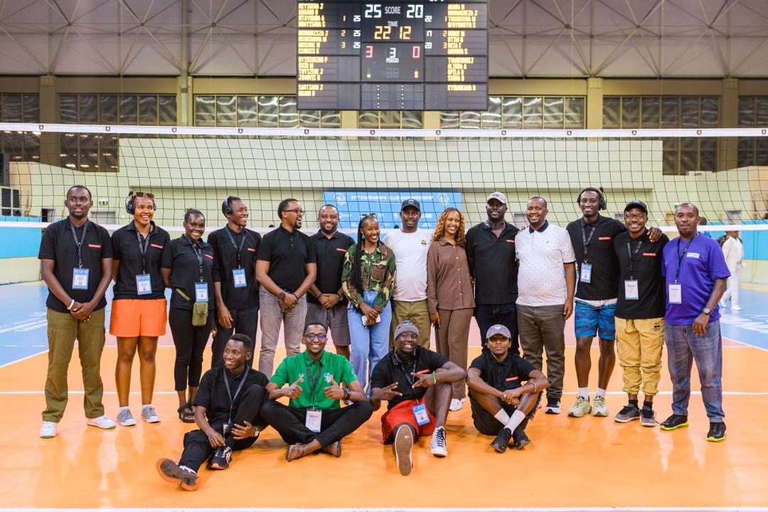 kigalitoday's tweet image. #KT turi muri CAVB Men’s Club Championship 2026 iri kuba ku nshuro ya 47 mu mateka, kuri iyi nshuro ikaba iri kubera mu Rwanda.

Kigali Today turi kubagezaho #Live iyi mikino ya Shampiyona ya Afurika 2026 ihuza amakipe y’abagabo muri Volleyball.

Komeza kuryoherwa, ukurikira iyi