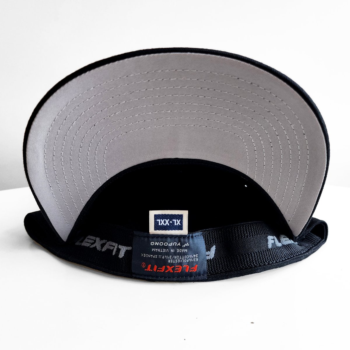 SFRupdates's tweet image. 🧢 #MerchMonday: It's back! The #StrangeFamous Cap is once again available in #FlexFit!

If you can't stand the snap or the strap, but want to fly the SFR flag on your dome, get yours at TinyURL.com/FlexFitSFR

🌿🫡🌿
