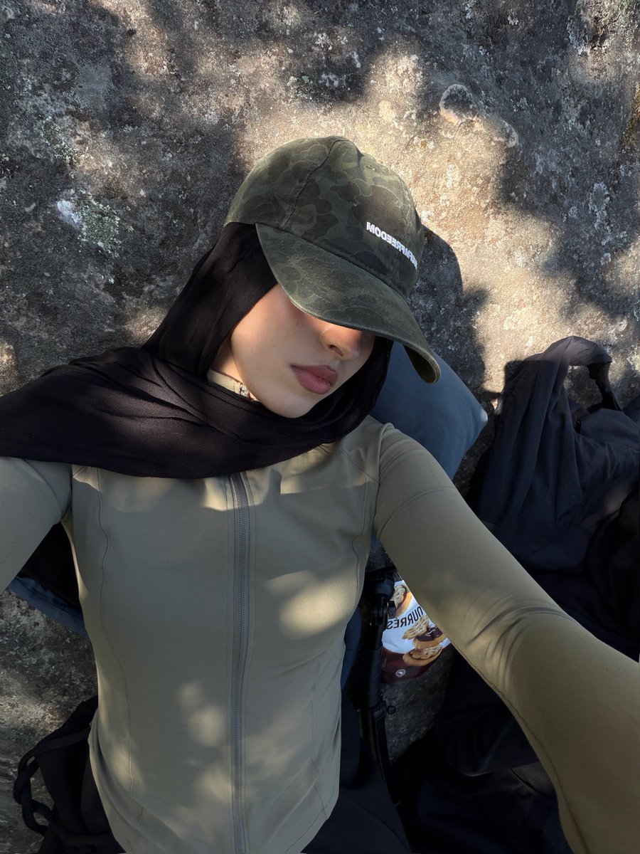 𓂃۶ৎ tweet media