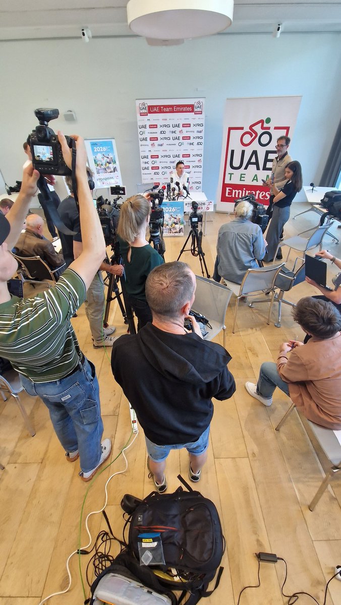 TourDeRomandie's tweet photo. Conférence de presse de Tadej Pogacar
#TDR #TDR2026 #TDRINSIDE #TDRNOSTROP https://t.co/5ksiLmDQOg